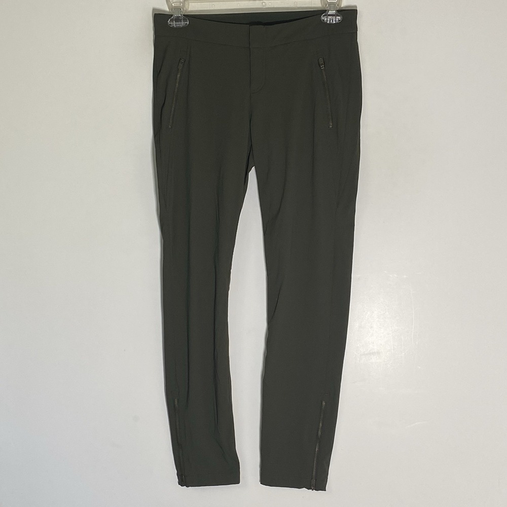 Athleta Wander Pants Women 10 Green Skinny Tapper Leg Zip Ankle Cuffs Athleisure